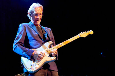 Mike + The Mechanics @ Het Depot, picture 22, photographed by Jan van Hecke - FrontView Magazine