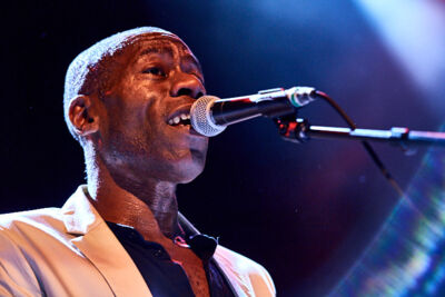 Mike + The Mechanics @ Het Depot, picture 25, photographed by Jan van Hecke - FrontView Magazine