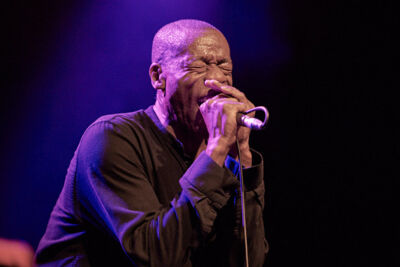 Mike + The Mechanics @ Het Depot, picture 32, photographed by Jan van Hecke - FrontView Magazine