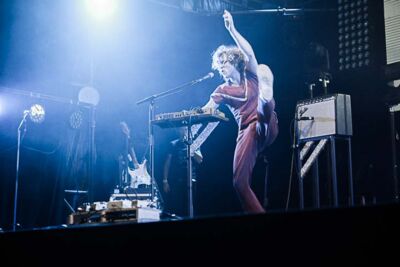 compact disk dummies @ Breda Barst, picture 16, photographed by Gert Daemen - FrontView Magazine