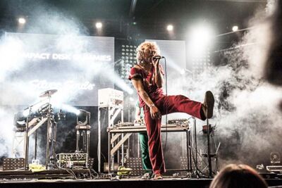 compact disk dummies @ Breda Barst, picture 35, photographed by Gert Daemen - FrontView Magazine
