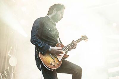 the sore losers @ Breda Barst, picture 25, photographed by Gert Daemen - FrontView Magazine