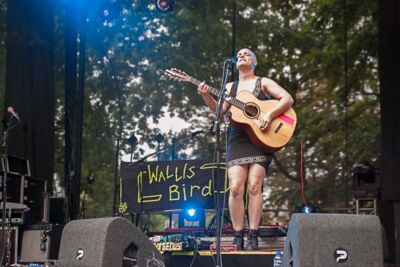 Wallis Bird @ Breda Barst, picture 1, photographed by Gert Daemen - FrontView Magazine