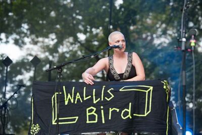 Wallis Bird @ Breda Barst, picture 8, photographed by Gert Daemen - FrontView Magazine