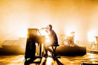 Editors for Life @ Ancienne Belgique, picture 10, photographed by Elke Briers - FrontView Magazine
