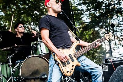 Revölvo @ Breda Barst, picture 2, photographed by Gert Daemen - FrontView Magazine
