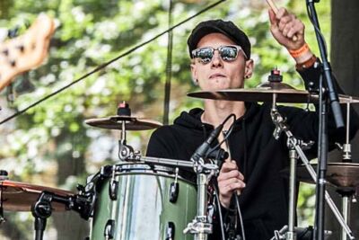 Revölvo @ Breda Barst, picture 16, photographed by Gert Daemen - FrontView Magazine