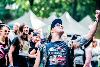 Revölvo @ Breda Barst, picture 25, photographed by Gert Daemen - FrontView Magazine