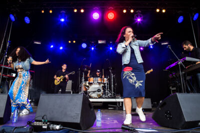 Slongs Dievanongs @ Manifiesta, foto 8, foto's door Dieter  Boone - FrontView Magazine