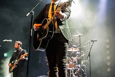 Guus Meeuwis @ 013, picture 1, photographed by Gert Daemen - FrontView Magazine