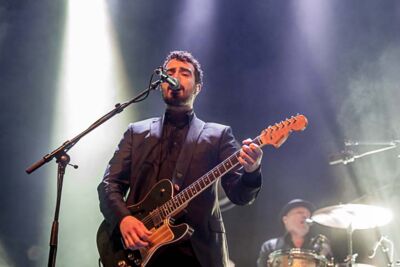 Guus Meeuwis @ 013, picture 17, photographed by Gert Daemen - FrontView Magazine
