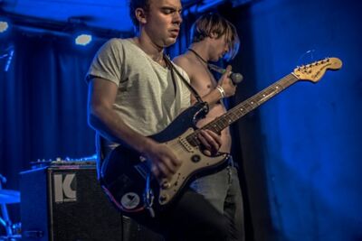 Onmens @ Depot Leuven, picture 2, photographed by Luc Luyten - FrontView Magazine