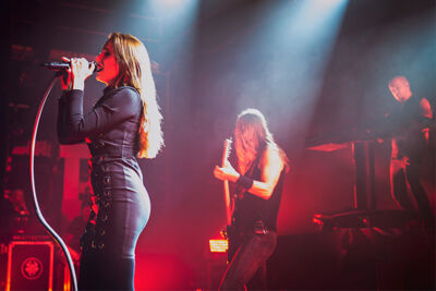 Epica @ Trix, foto 8, foto's door Jef Peeters - FrontView Magazine