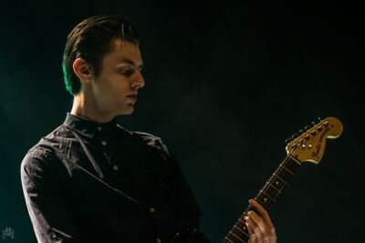 Loom @ Effenaar, picture 4, photographed by Luc Luyten - FrontView Magazine