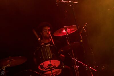 Loom @ Effenaar, picture 5, photographed by Luc Luyten - FrontView Magazine