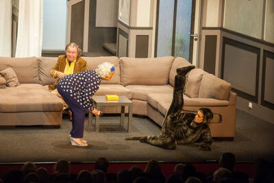 Zij heeft een kat en ik nen hond @ echt Antwaarps teater, foto 9, foto's door Goele Bormans - FrontView Magazine