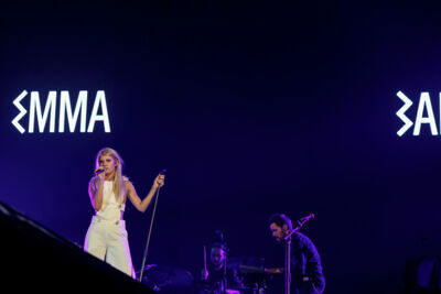Emma Bale - Voorprogramma Bazart @ Sportpaleis, picture 12, photographed by Alex Wyckmans - FrontView Magazine
