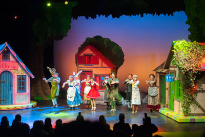 Première Roodkapje @ Stadsschouwburg Antwerpen, picture 62, photographed by Goele Bormans - FrontView Magazine
