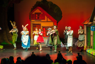 Première Roodkapje @ Stadsschouwburg Antwerpen, picture 63, photographed by Goele Bormans - FrontView Magazine