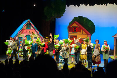 Première Roodkapje @ Stadsschouwburg Antwerpen, picture 84, photographed by Goele Bormans - FrontView Magazine