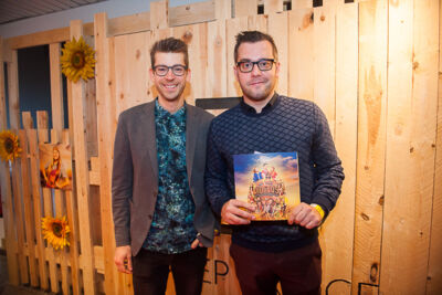 Première Ridders van de Ronde Keukentafel @ Theater 't Eilandje, foto 2, foto's door Goele Bormans - FrontView Magazine