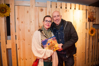 Première Ridders van de Ronde Keukentafel @ Theater 't Eilandje, foto 3, foto's door Goele Bormans - FrontView Magazine