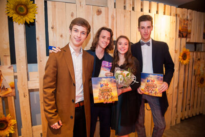 Première Ridders van de Ronde Keukentafel @ Theater 't Eilandje, foto 4, foto's door Goele Bormans - FrontView Magazine