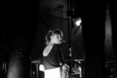 Isolde et Les Bens @ Vooruit, picture 8, photographed by Bart Baevegems - FrontView Magazine