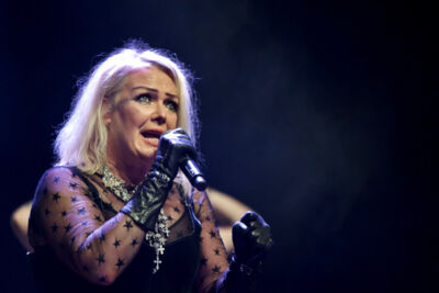 Kim Wilde @ Kursaal Oostende, picture 21, photographed by Bart Baevegems - FrontView Magazine