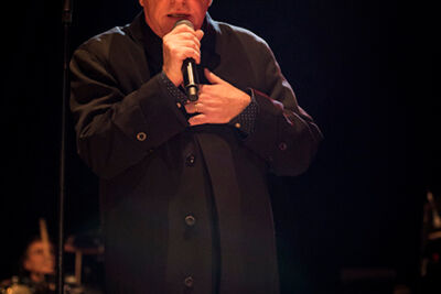 Madness @ De Roma, picture 6, photographed by Jef Peeters - FrontView Magazine