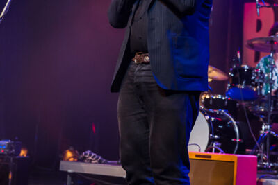 GILES ROBSON BAND (UK) @ Blues in Schoten, picture 1, photographed by Marc Verdonck - FrontView Magazine