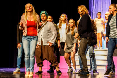 Premiere Musical Legally Blonde @ CC Vredeberg, picture 16, photographed by Alex Wyckmans - FrontView Magazine