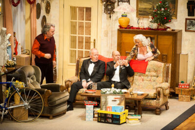 Première 't is altijd Kerstmis Bij Jef en Wis @ echt Antwaarps teater, foto 12, foto's door Goele Bormans - FrontView Magazine