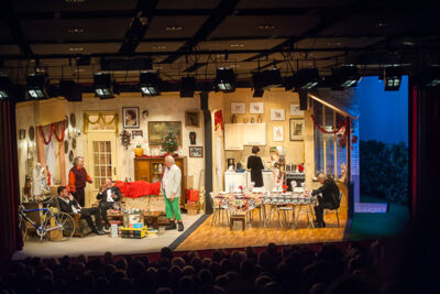 Première 't is altijd Kerstmis Bij Jef en Wis @ echt Antwaarps teater, foto 48, foto's door Goele Bormans - FrontView Magazine