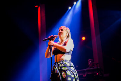 Anne-Marie @ The Qube 2017, foto 7, foto's door Jonas Wallecan - FrontView Magazine
