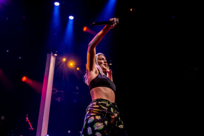 Anne-Marie @ The Qube 2017, foto 11, foto's door Jonas Wallecan - FrontView Magazine