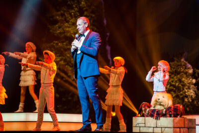 Samson & Gert Kerstshow @ Plopsaland, picture 1, photographed by Goele Bormans - FrontView Magazine