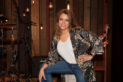 Karen maakt een plaat @ VT4, picture 3, photographed by Frank Lambrechts - FrontView Magazine
