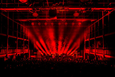Triggerfinger Ancienne Belgique, foto 44, foto's door Zourab Moussaev - FrontView Magazine