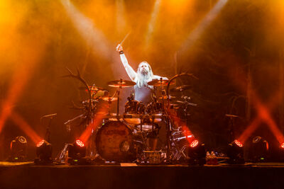 Korpiklaani @ Trix, picture 1, photographed by Jef Peeters - FrontView Magazine