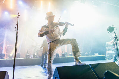 Korpiklaani @ Trix, picture 21, photographed by Jef Peeters - FrontView Magazine