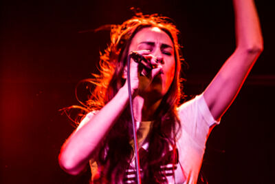 Amy Shark @ Trix, picture 10, photographed by Dieter  Boone - FrontView Magazine