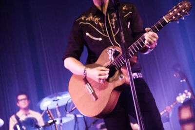 Calexico @ De Roma, picture 9, photographed by Tom Stessens - FrontView Magazine