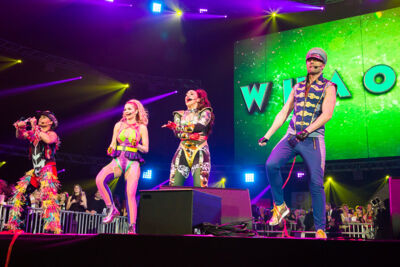 MNM Back to the 90's & 00's @ Sportpaleis, picture 45, photographed by Marc Verdonck - FrontView Magazine