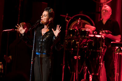 Lisa stansfield @ De Roma, picture 5, photographed by dirk janssens - FrontView Magazine