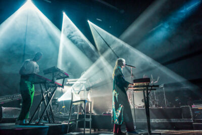 Angéle @ Het Depot, picture 1, photographed by Kristof Hayen - FrontView Magazine