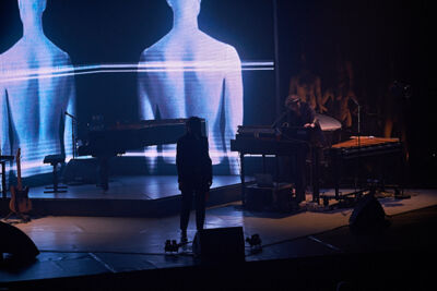 Wende @ Roma, picture 22, photographed by James Van Roosbroeck - FrontView Magazine