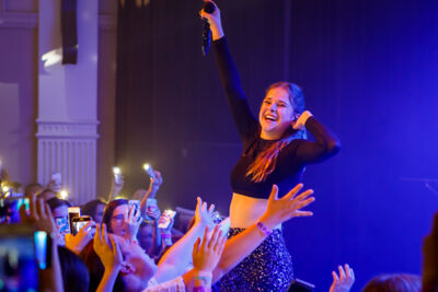Laura Tesoro @ De Casino, picture 24, photographed by Alex Wyckmans - FrontView Magazine