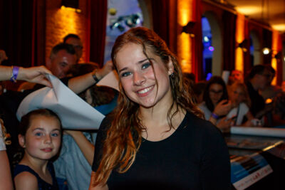 Laura Tesoro @ De Casino, picture 26, photographed by Alex Wyckmans - FrontView Magazine