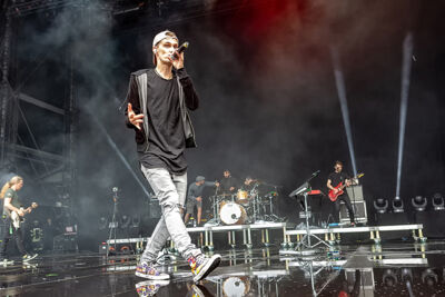 Walking On Cars @ Rock Am Ring 2018, picture 33, photographed by Edwin Houdevelt - FrontView Magazine